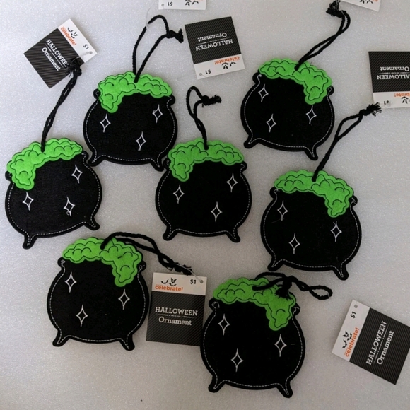 celebrate Other - Celebrate Halloween Cauldron Ornaments - Black and Green